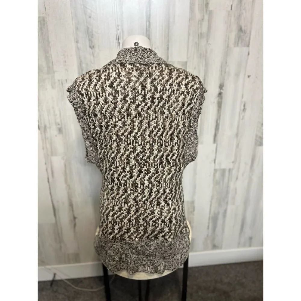 Sweater - Picture 3 of 6